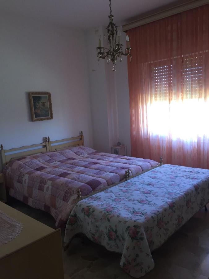 B&B Anna Piscinas Extérieur photo